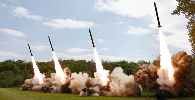 Изстреляни от Русия севернокорейски ракети са с компоненти, произведени в САЩ и Европа